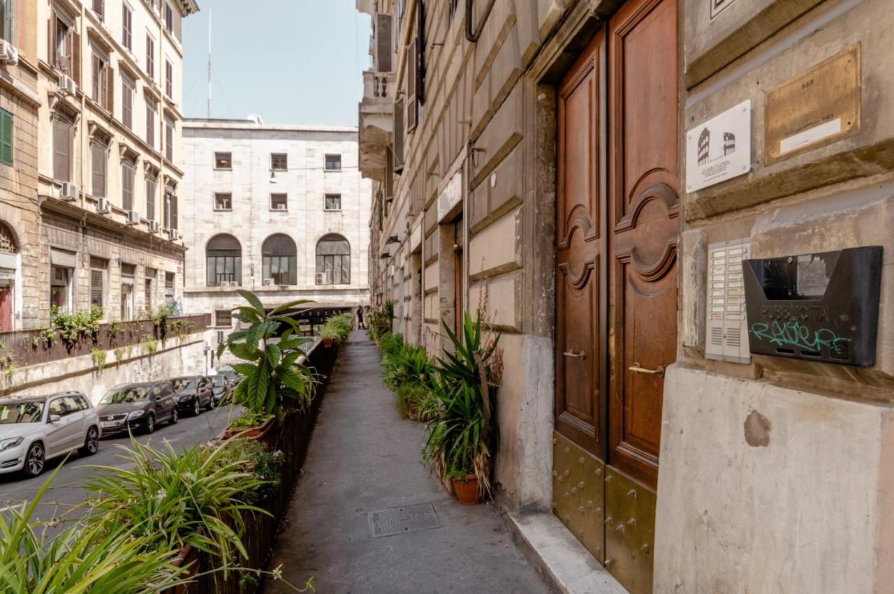 Appartamento 4-Bdr Apt Among Colosseum&Termini 10-People Roma Esterno foto